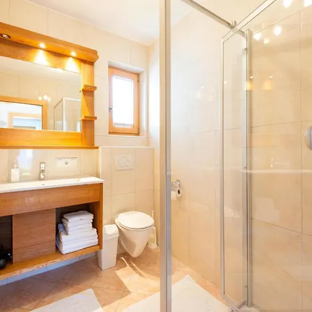 Apartment With Fantastic View Fuegen